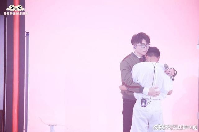 ​明日之子毛不易薛之谦发火（薛之谦战队包揽三席）