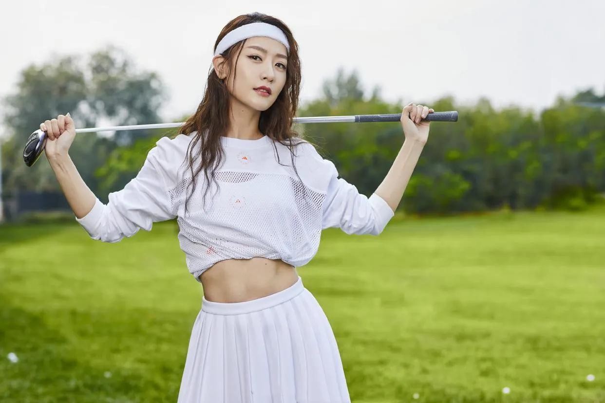 白冰个人资料简介与丁一闪婚，离婚后一个人带孩子，如今她还好吗？