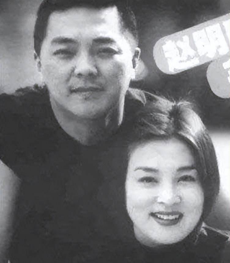 赵明明的近况（古装第一美女赵明明生女后惨遭抛弃）