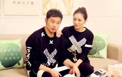 ​沙溢胡可夫妻现状曝光！男方激动晒照，脱口而出三个字