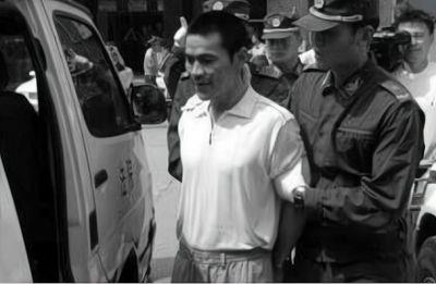 ​揭秘莫磊：从东北黑社会打手到落魄拾荒者的传奇人生