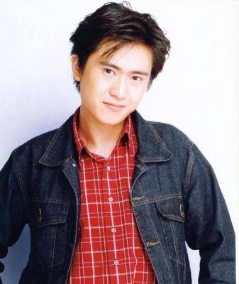 ​杨帆与妻子李松奇的爱情故事及其在央视主持生涯揭秘