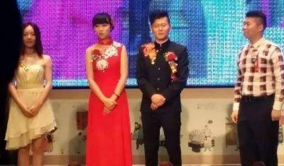 ​孟鹤堂两任妻子曝光，现任邴禛禛资料被扒
