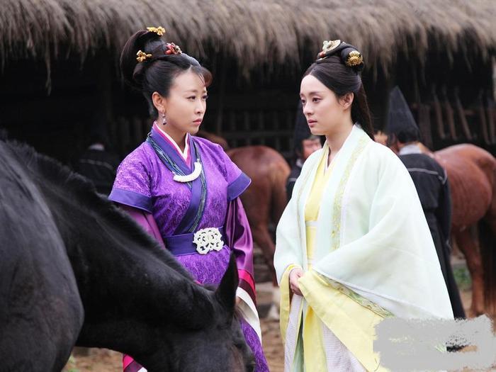 ​娱乐圈又火了！任嘉伦生孩子、毛俊杰生孩子、这对也求婚成功！