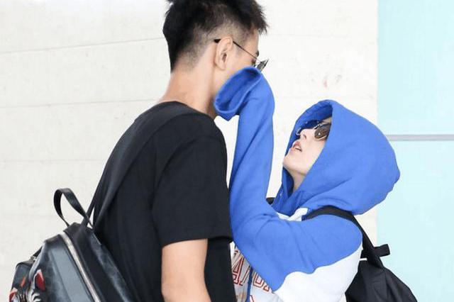 ​阚清子取关了纪凌尘，她发了一条微博，网友们已经炸开锅！