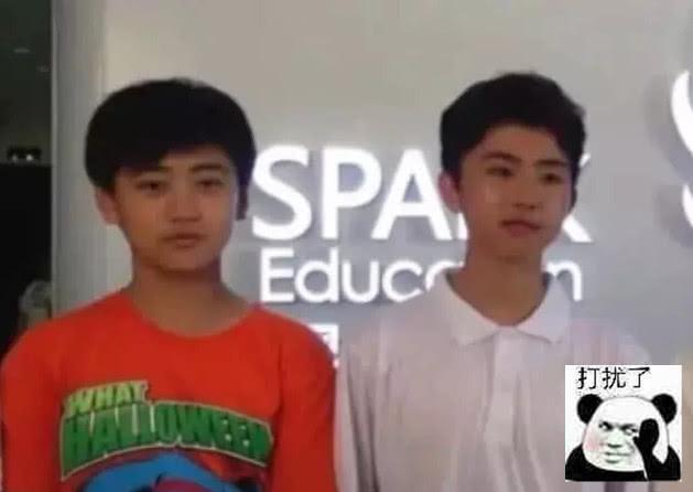 ​蔡徐坤同学同班同学强势出道，同是一起长大，为何他却这么MAN