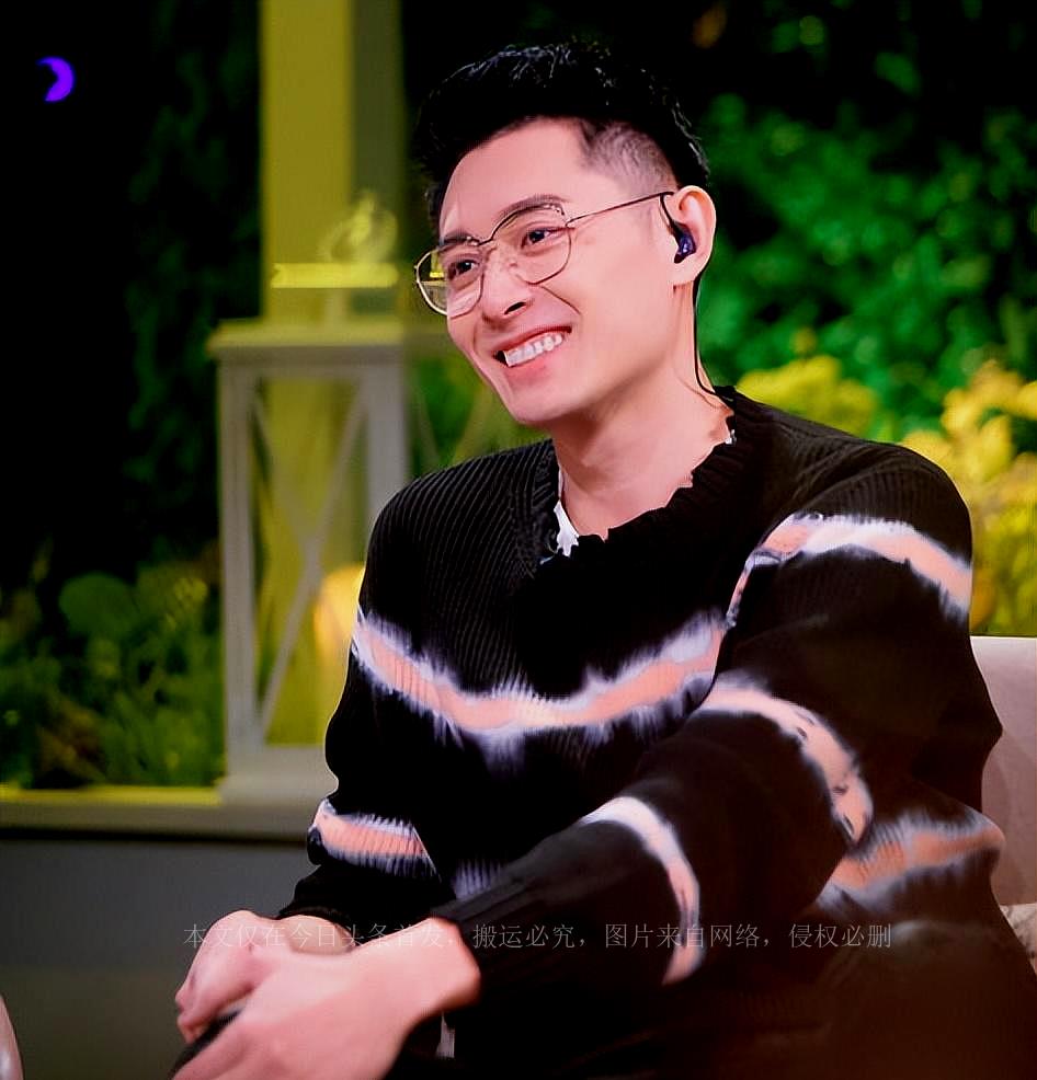 ​买超更改个人资料，直戳人心，是炒作品牌，还是打算重回娱乐圈？