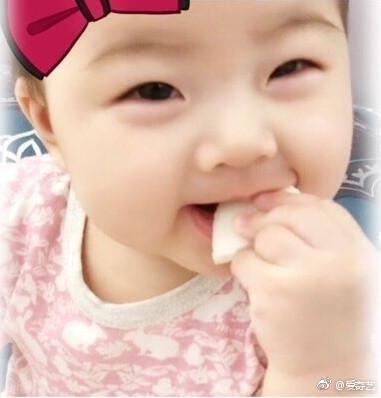 ​贺军翔爱妻首次曝光 贺军翔妻子女儿照片 贺军翔个人资料