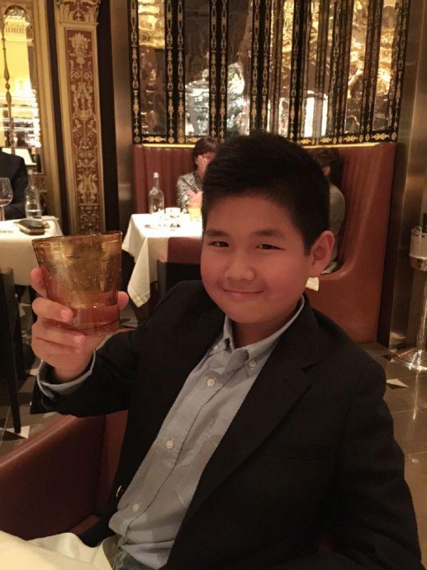 ​陈数为继子庆生 陈数老公赵胤胤前妻黄子珈资料微博