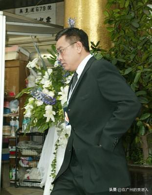 ​珍贵历史资料：2003年张国荣葬礼图片（转发）