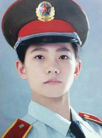 ​杨洋个人资料揭秘 演红楼梦贾宝玉还未满18岁