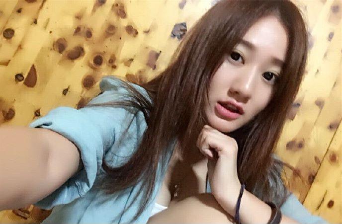 ​网络红人魏思资料扒皮照