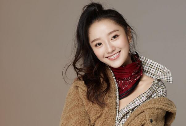 ​新版新白娘子传奇小青是谁扮演的 肖燕资料详解