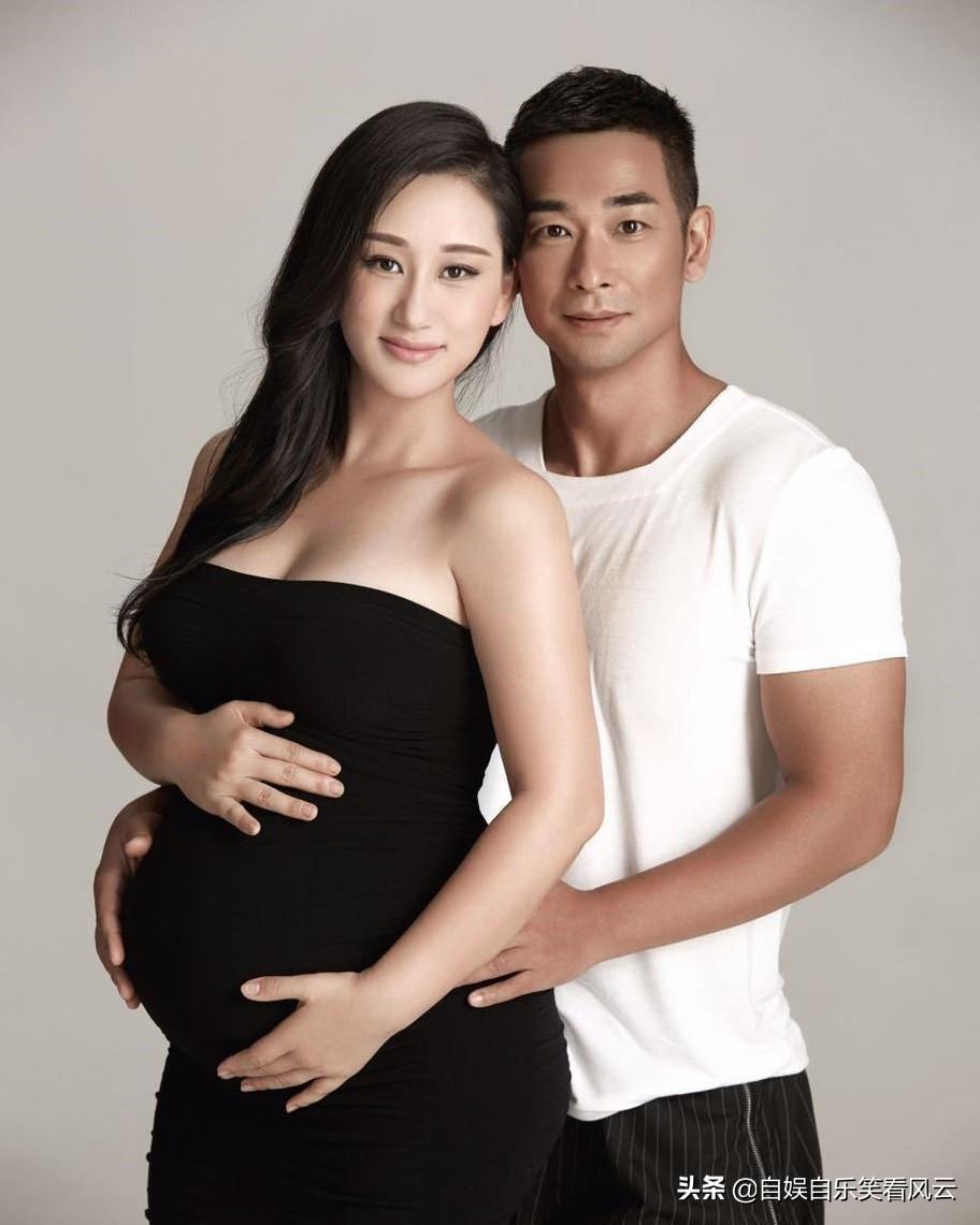 ​生活需要仪式感：“国民好老公”赵文卓与老婆庆祝结婚13周年