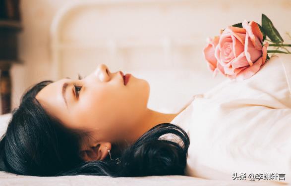 ​10句最适合睡前和女友说的情话
