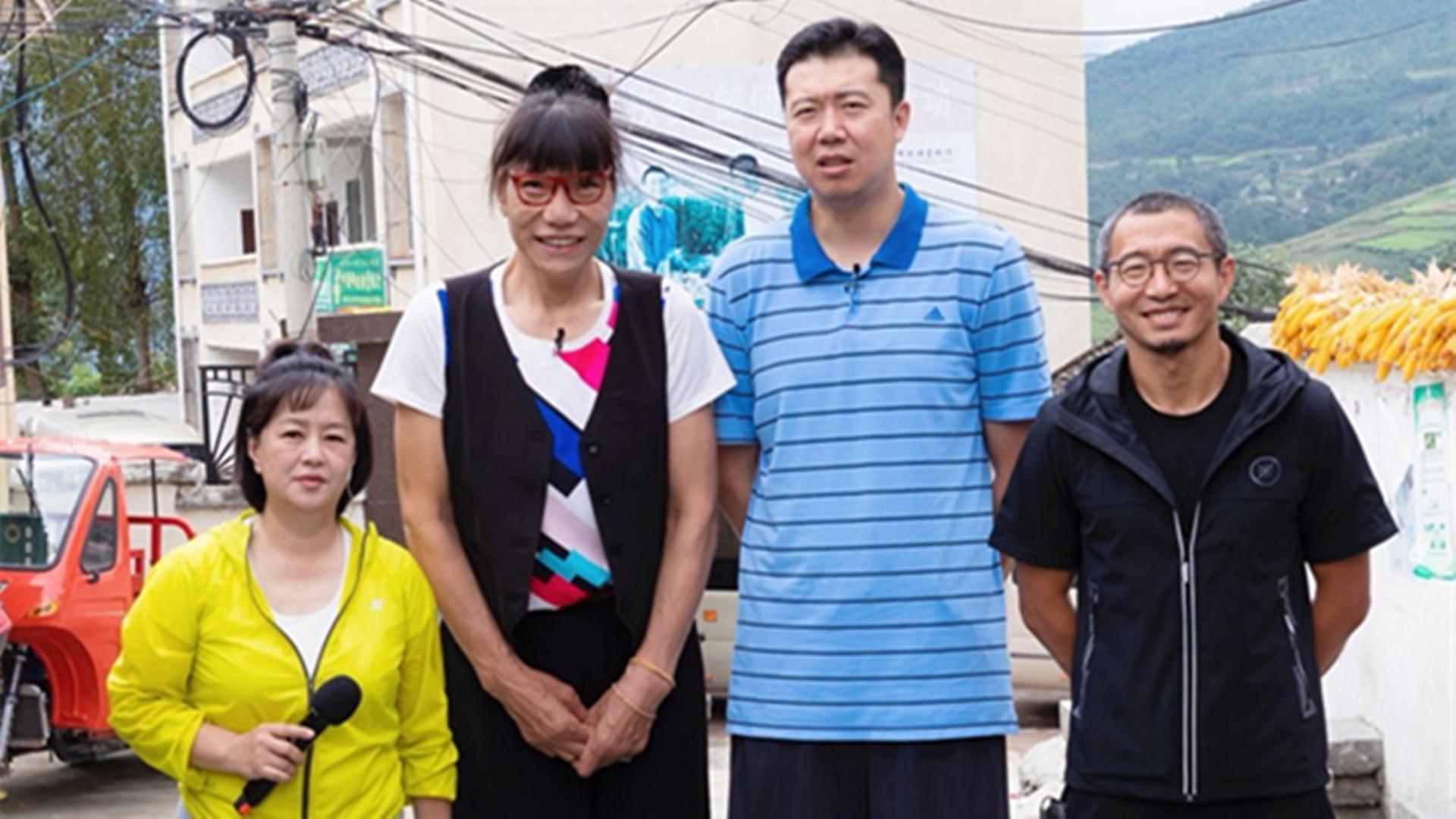 ​结婚10年没有孩子，女篮郑海霞近况：双腿严重变形走路成问题