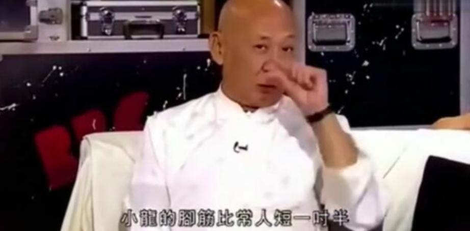 ​李家鼎庆74岁生日，三代同堂前妻也在场，小14岁女友未出现？