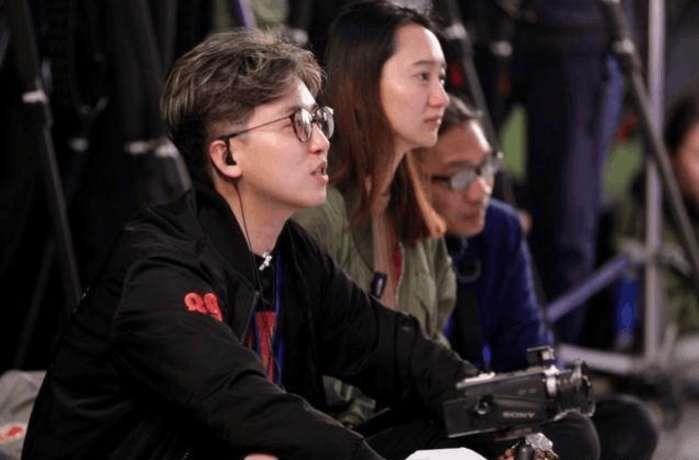 ​跑男29岁总导演姚译添，帅气有才又多金，baby：后悔结婚这么早