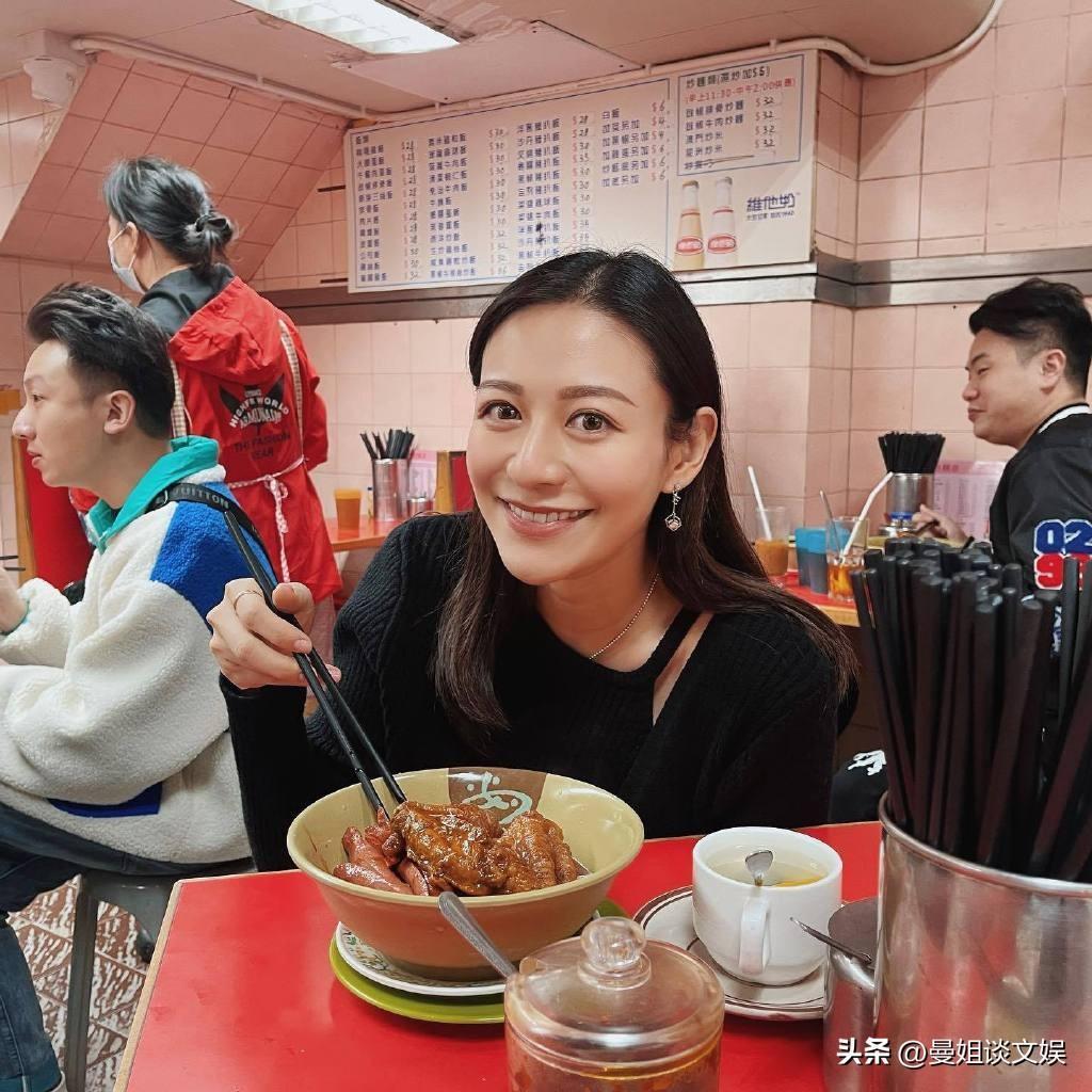 ​曹云金前女友江若琳，神似俞飞鸿，嫁给富豪4年，多次备孕终成功