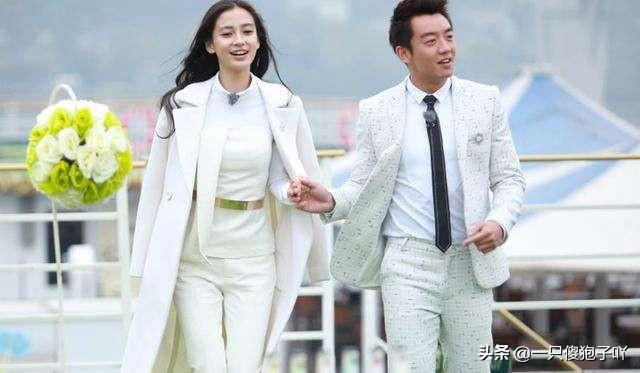 ​郑恺苗苗521结婚引爆全网，明星反应各不同，baby的评论成亮点