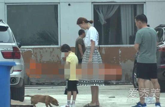 ​王宝强女友正面照长啥样？王宝强女友冯清个人资料背景介绍