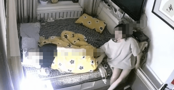​湖北光头爸爸和女儿监控家里视频 湖北光头父亲三段视频事件真的吗