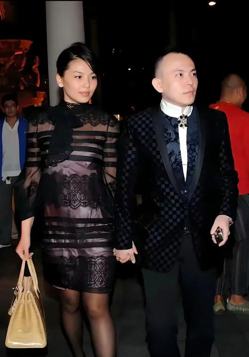 刘涛丈夫王珂非百亿富翁 王珂个人真实资料照片全曝光