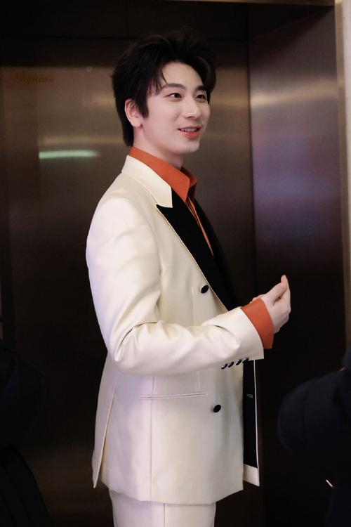 ​声入人心蔡程昱是谁个人资料介绍