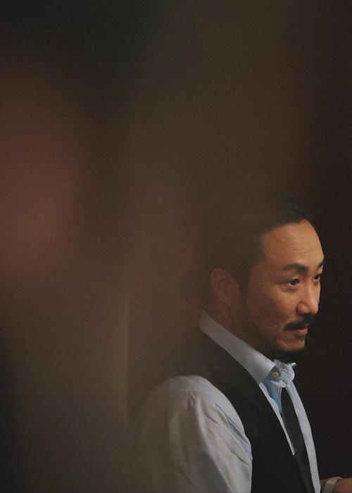 今日，由著名导演尔冬升监制，新人导演卓亦谦编剧、执导的电影《年少日记》发布口碑特辑，并宣布全面开启预售。在昨日公布的第42届香港电影金像奖中，电影《年少日记》导演卓亦谦荣获新晋导演大奖。影片入选豆瓣2