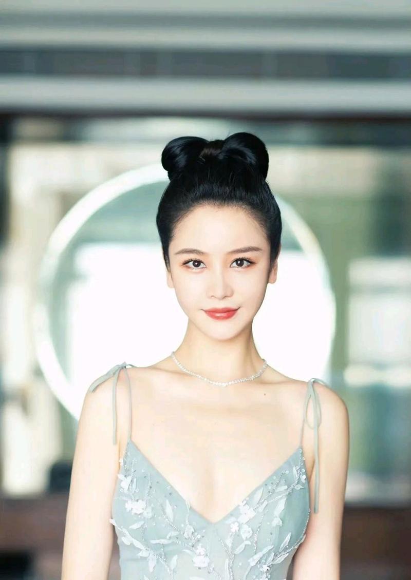 邱意浓出席长春电影节，探寻自我光影之路