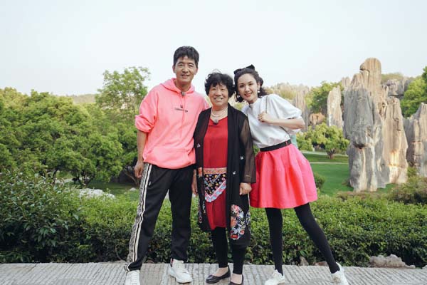 《婆婆和妈妈2》郭晓东为程莉莎出游带鞋 黄柏俊看侯佩岑周渝民吻戏